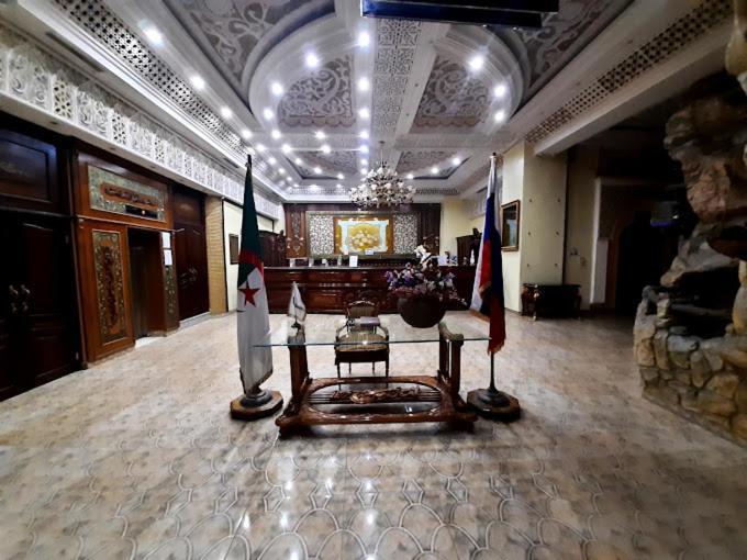Hotel Ville Des Roses Blida Dış mekan fotoğraf