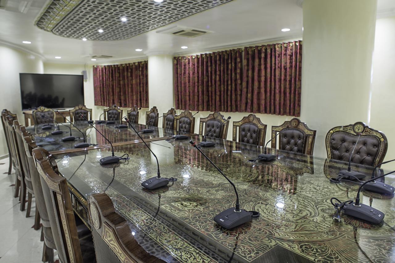 Hotel Ville Des Roses Blida Dış mekan fotoğraf